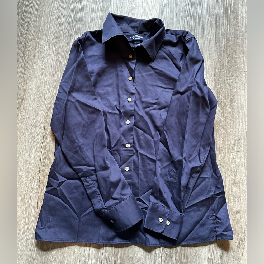Size SmallP Lands End button down blue shirt